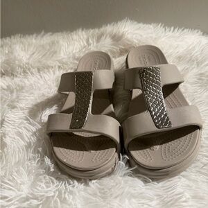 Crocs  Slide Sandals Tan with Silver Accents Women Size 8